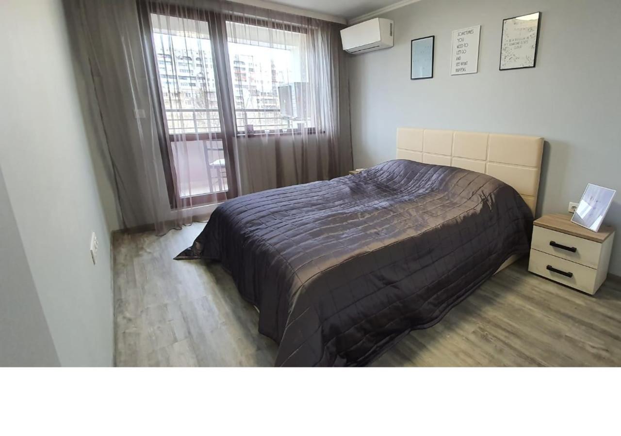 Appartement K&K Stylish Elegance à Burgas Extérieur photo