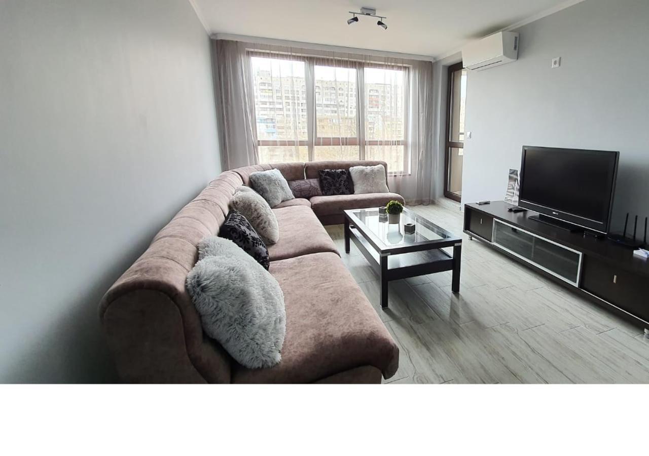 Appartement K&K Stylish Elegance à Burgas Extérieur photo