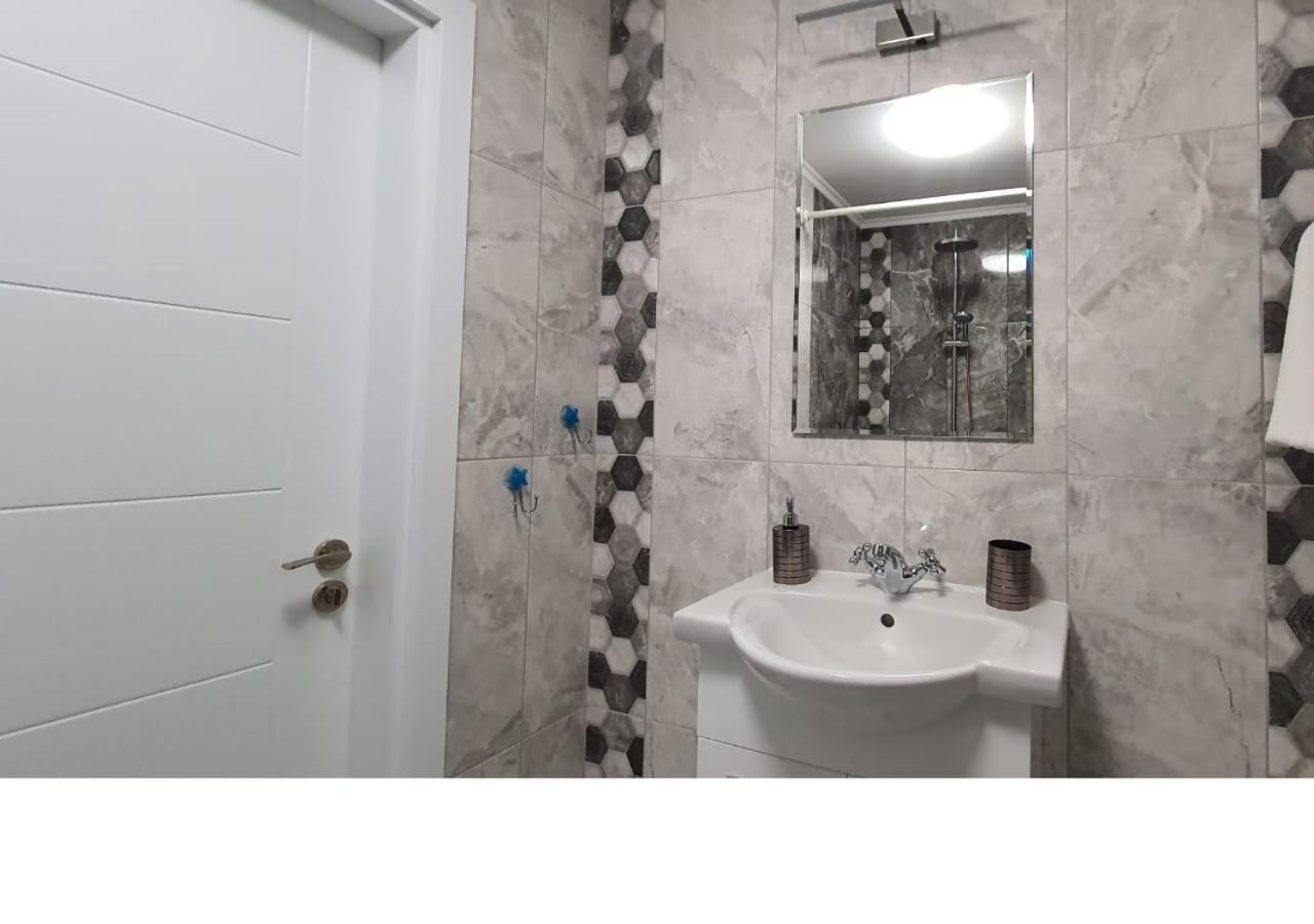 Appartement K&K Stylish Elegance à Burgas Extérieur photo